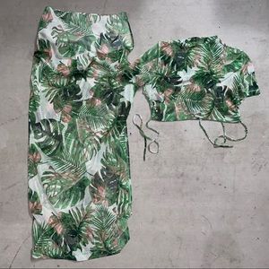 2 piece tropical leaf set